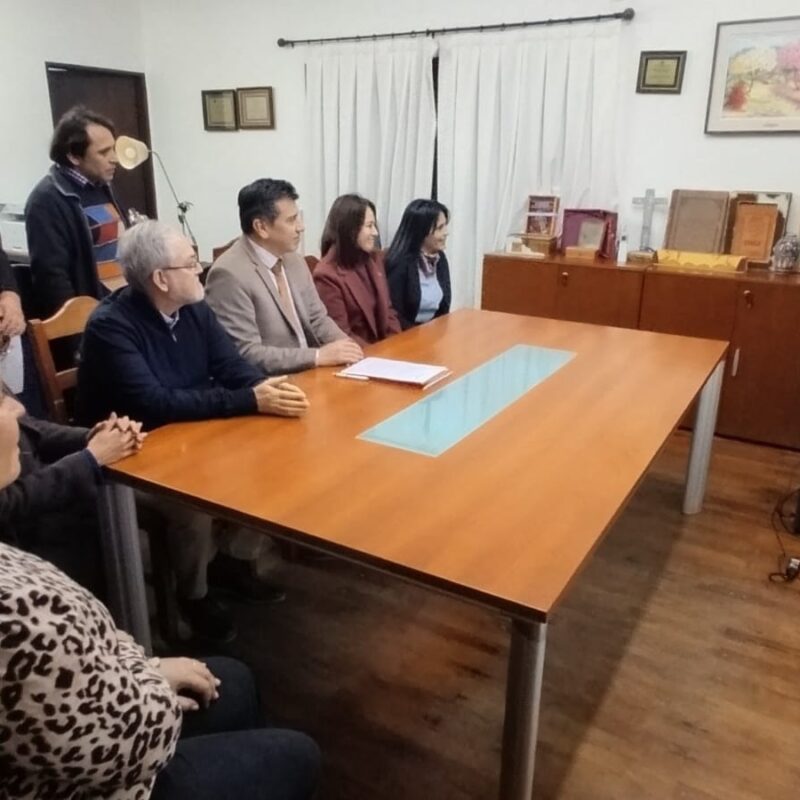 La UNSE se suma a una iniciativa nacional para fortalecer la formación clínica en carreras de salud