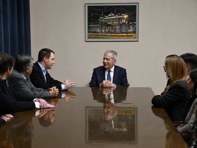 El gobernador Elías Suárez se reunió con Damián Di Pace para analizar políticas de desarrollo y generación de empleo