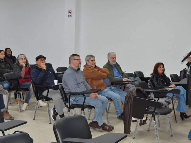 La Licenciatura en Filosofía celebró sus 40 años en Humanidades con un homenaje a Antonio Kinen