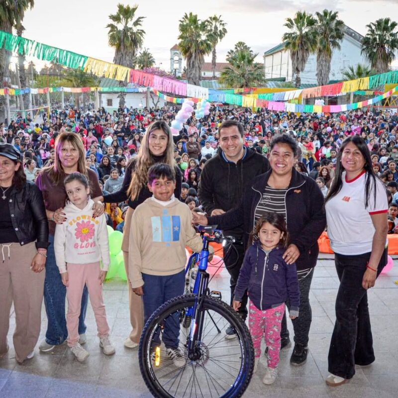 Más de 3.000 niños celebraron en Clodomira y en los parajes María Elena y San Javier
