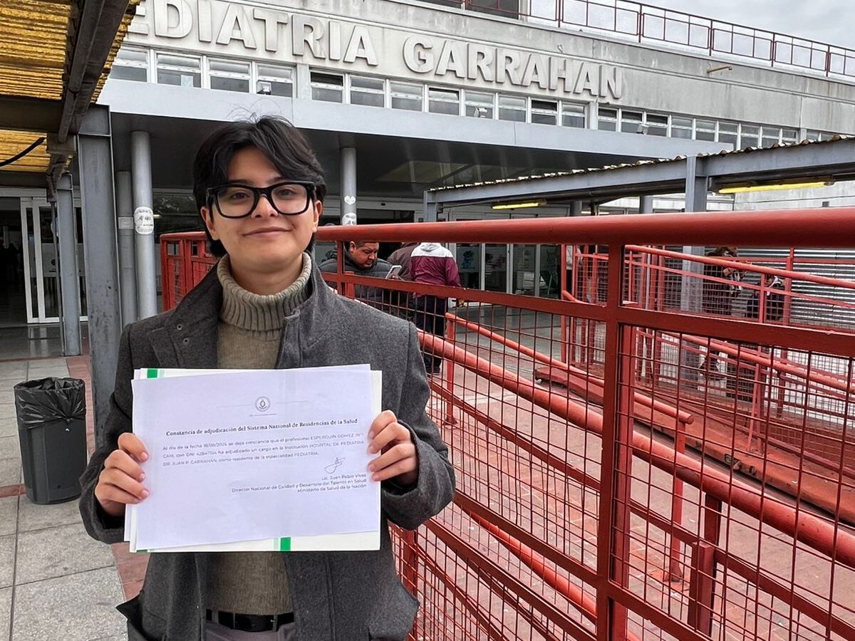 De la UNSE al Garrahan: “Mi deseo es aprender lo mejor para después llevármelo a Santiago”