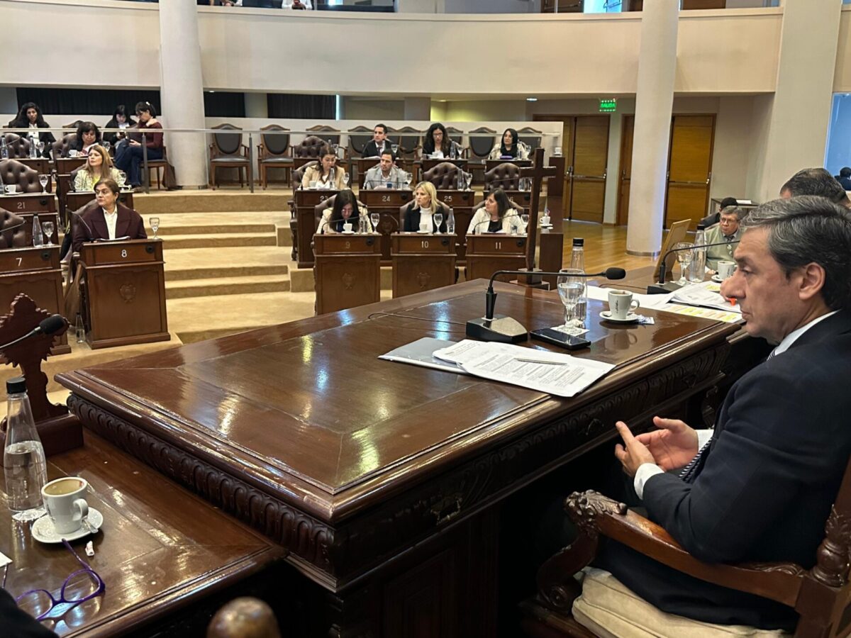 Legislatura Provincial: Emotivo homenaje y reconocimiento post Mortem a Eduardo “Polaco” Groh Riemersma