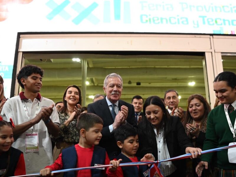 El gobernador Elías Suárez participó de la apertura de la XXIII Feria Provincial de Ciencia y Tecnología