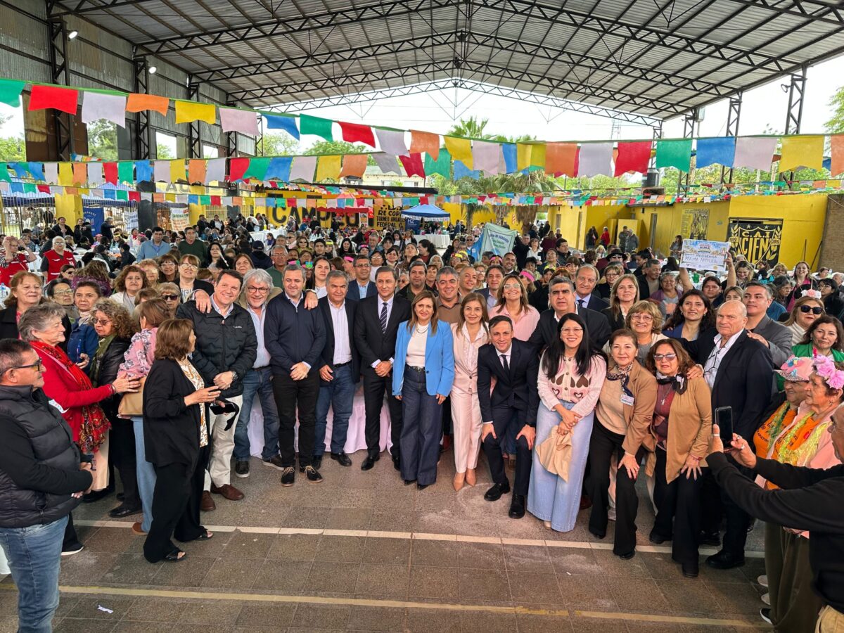 Silva Neder: “Mientras el ajuste a nivel Nacional pasa por los jubilados, en la provincia ratificamos la decisión de seguir a acompañandolos”