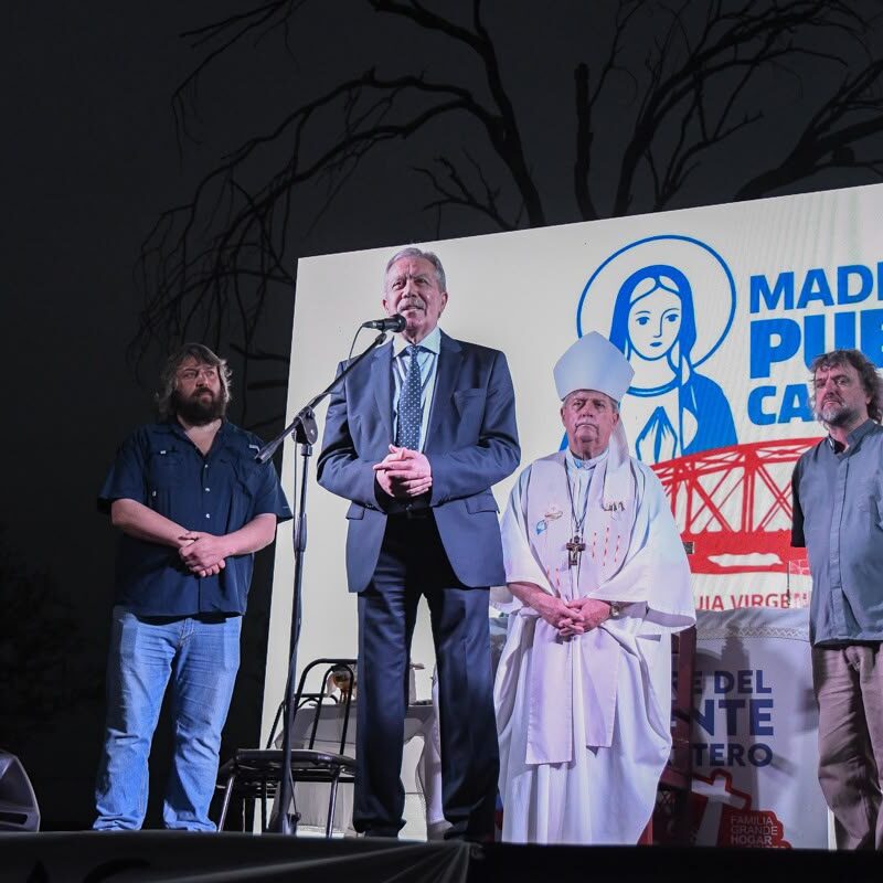 Elías Suárez participó en La Banda de la inauguración de la ampliación del segundo umbral “Virgen de Itatí” de la familia Grande Hogar de Cristo