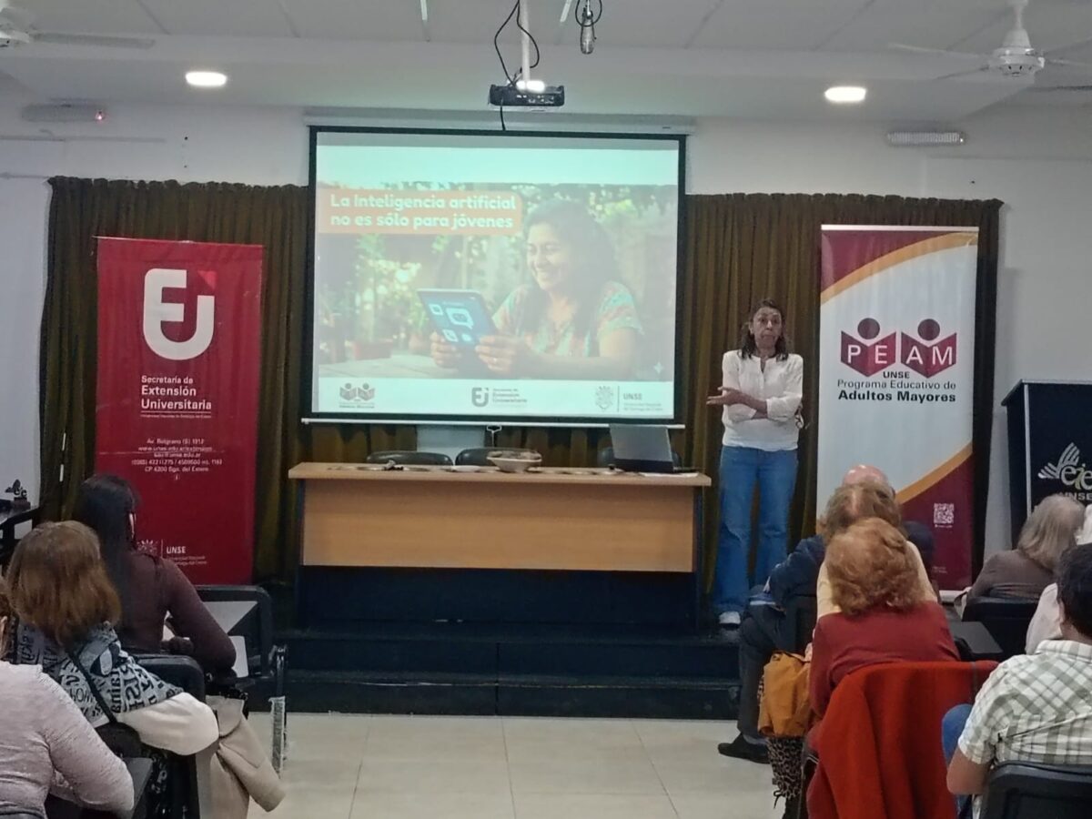 La Inteligencia Artificial no tiene edad: adultos mayores aprenden a incorporarla a su vida cotidiana