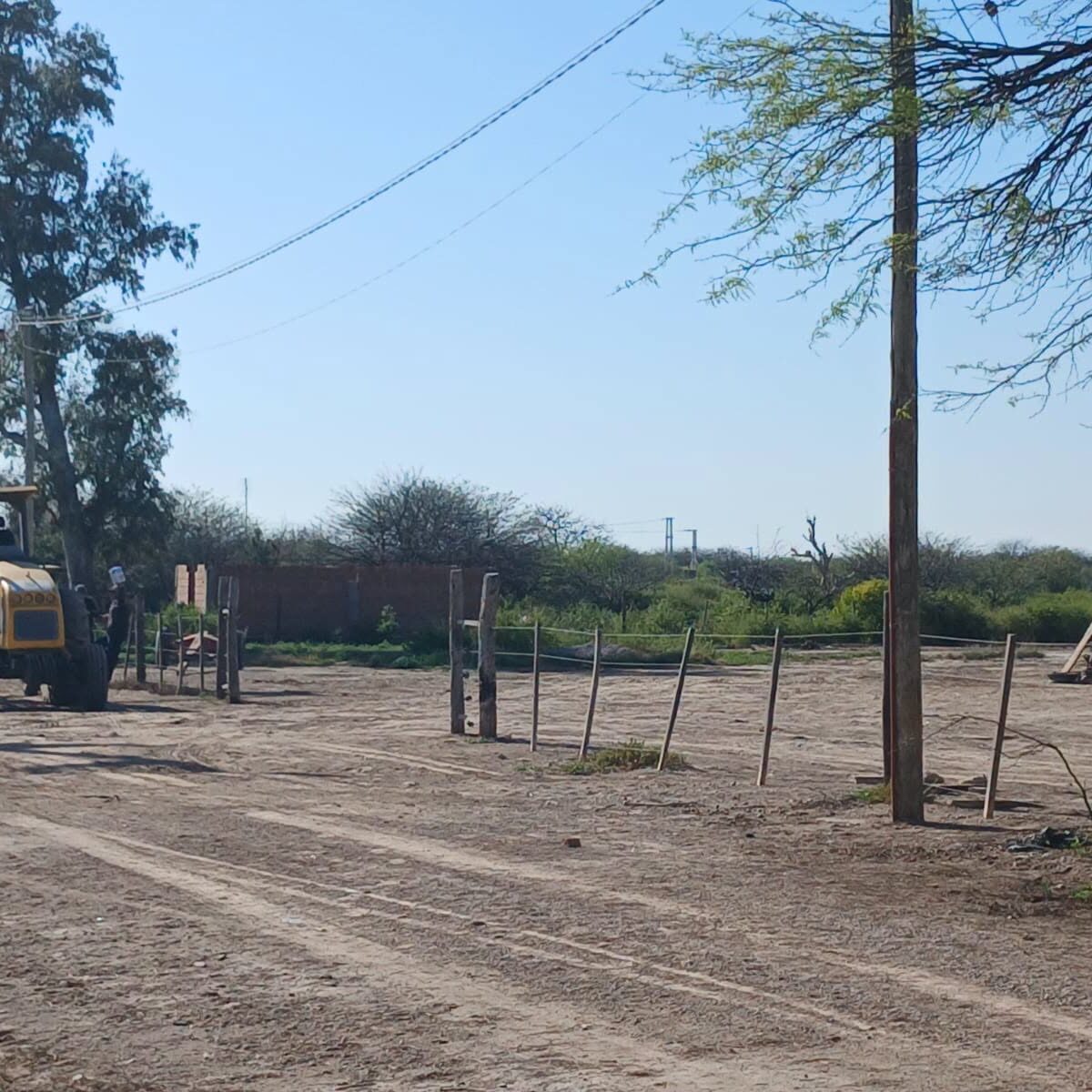 Intensifican las tareas de mantenimiento y reposición de luminarias en Colonia El Simbolar