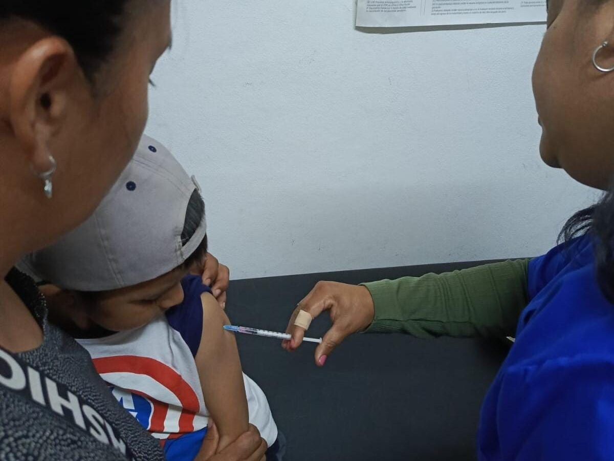 El CIC San Carlos realizó una jornada de vacunación para prevenir la poliomielitis