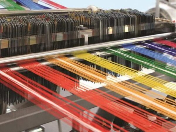 Preocupación por el empleo y los salarios en el sector textil